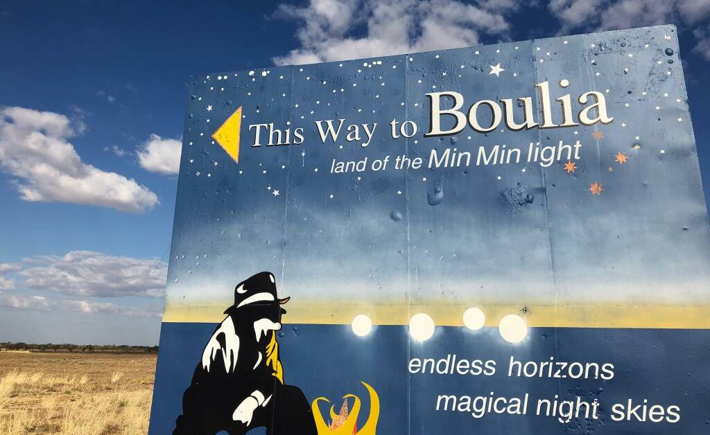 Tourists spot Min Min light near Boulia