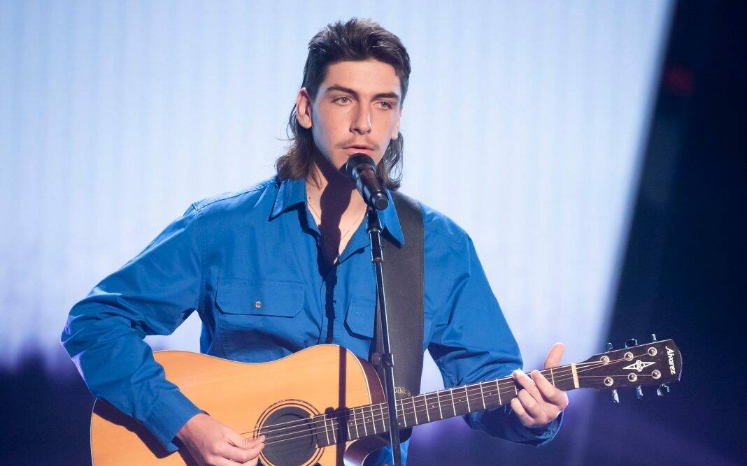 Lane Pittman appears on The Voice blind auditions (image - Channel 7)