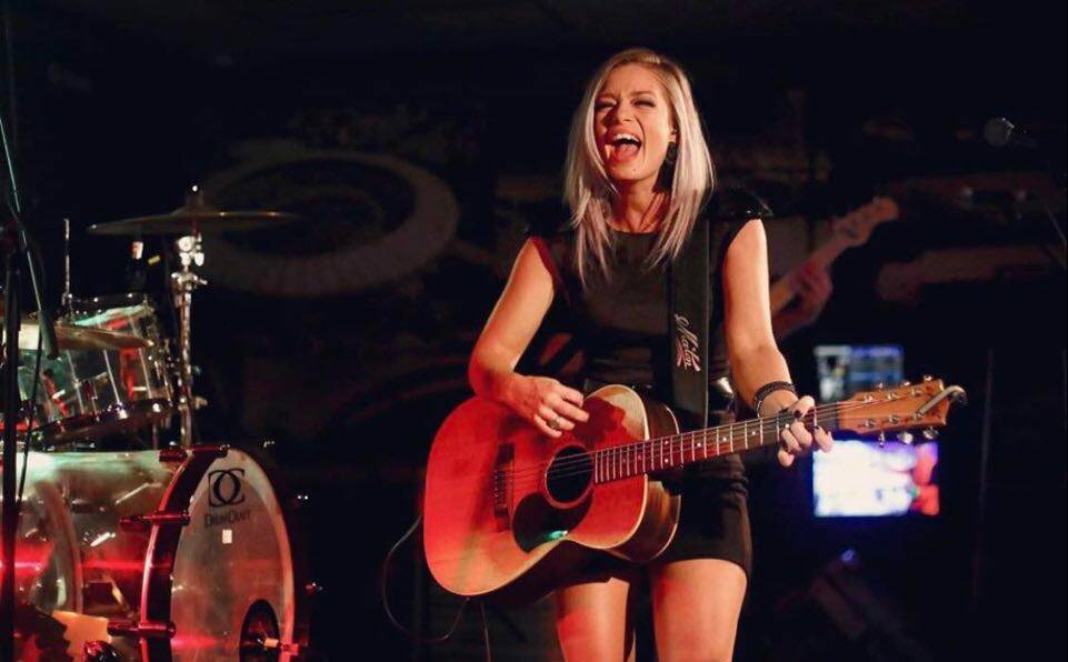 Country singer Jade Holland is hopeful she can perform at the Overlander Hotel in the not too distant future. Photo: Supplied. 