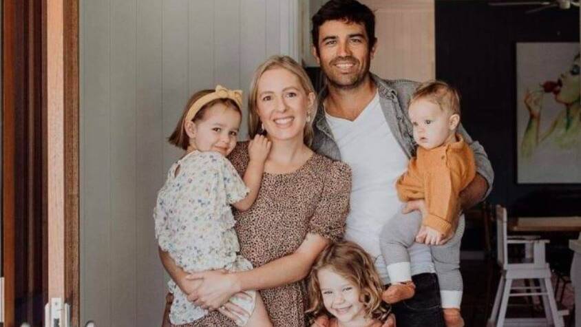 Rob, wife Gabrielle and their three children Estelle, 5, Frankie, 3, and Otis, nine months, were in the car together when Rob suffered a severe pain in the head. 