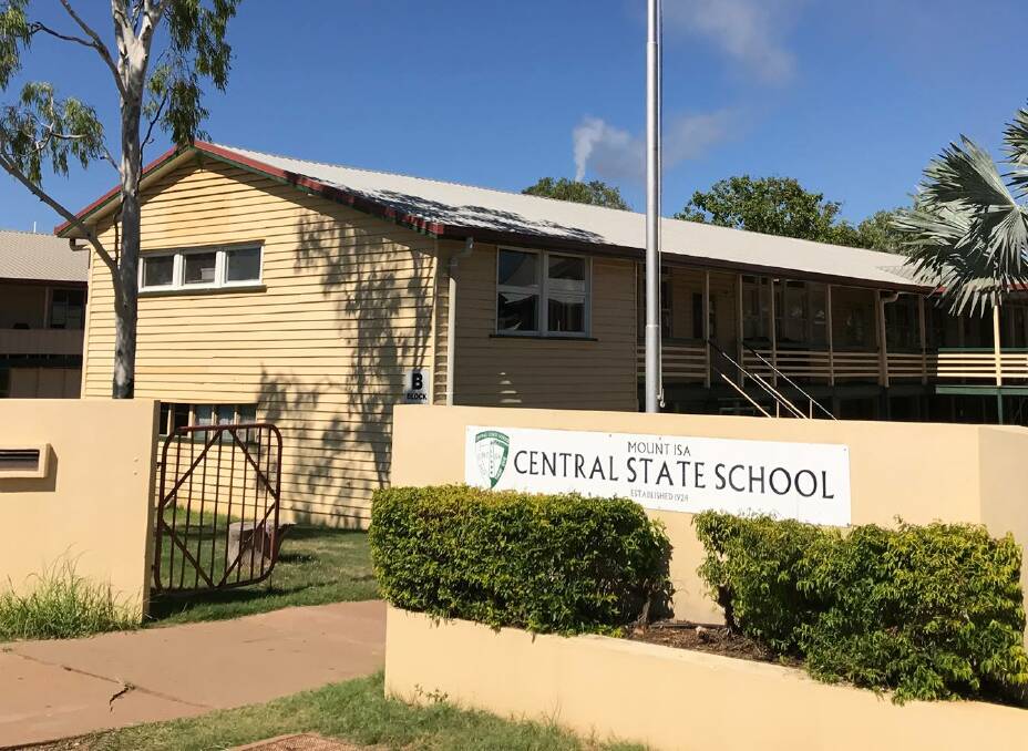 Mount Isa Central State School to reopen after gastro outbreak