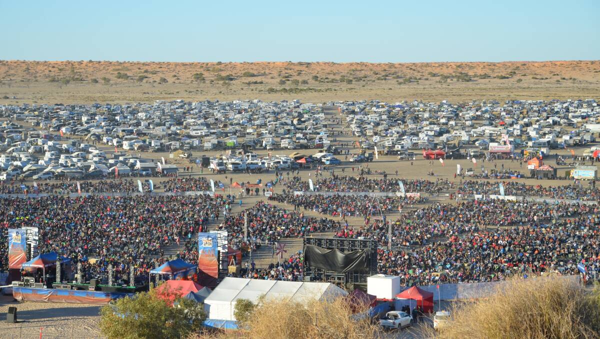 Over 9000 people attended the Big Red Bash at Big Red sand dune, 40km west of Birdsville last week.