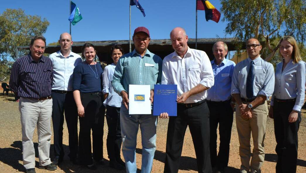 The work of Camooweal’s Dugalunji Aboriginal Corporation has been praised by Indigenous Affairs Minister Nigel Scullion.