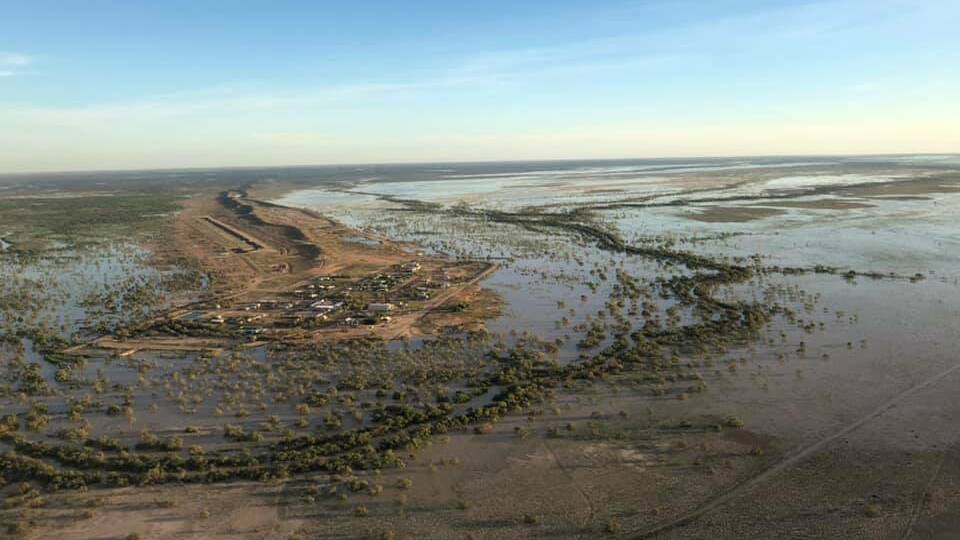 Bedourie is almost completely surrounded by water. Photo: Diamantina Shire Council.