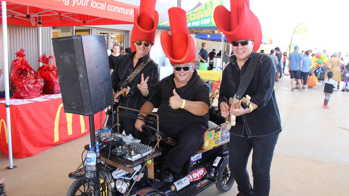 MOOVERS GROOVERS: The Memphis Moovers and their novelty car will be back at the Mount Isa Show again this year. Photo:file