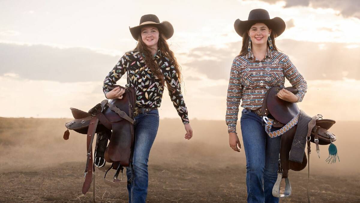 Jacy (13) and Tyler (12) Morton from Longreach ready to compete in Road to Rodeo. Photo:Aaron Skinn
