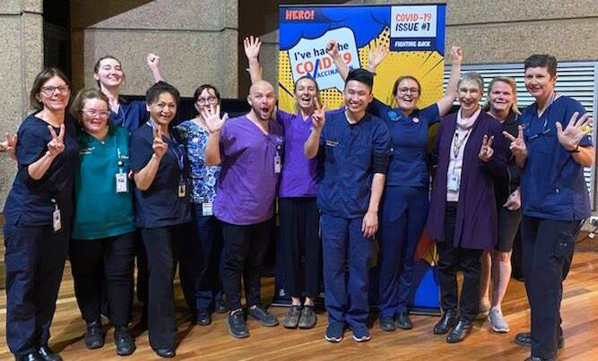 North West HHS Vaccination team celebrate the 10,000 dose milestone.