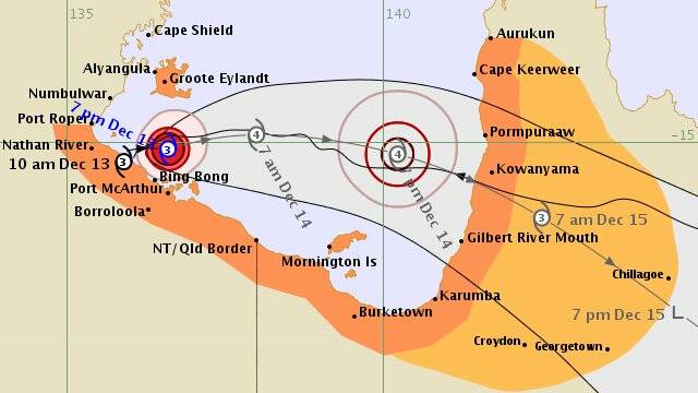 The cyclone track as of Friday morning showed Owen starting to finally head back to the Queensland coast.