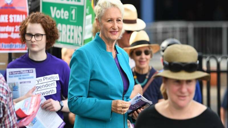 Independent candidate Kerryn Phelps has almost certainly won the Wentworth by-election.
