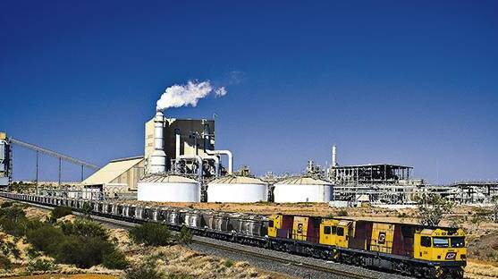 Incitec Pivot says it will retain its fertiliser business including Phosphate Hill.