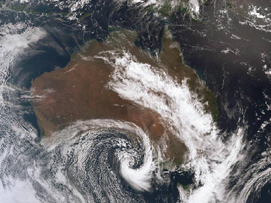 WILD WEATHER: An upper trough travelling across south and west Queensland towards the coast could deliver storms to Mount Isa later today. Photo: Bureau of Meteorology