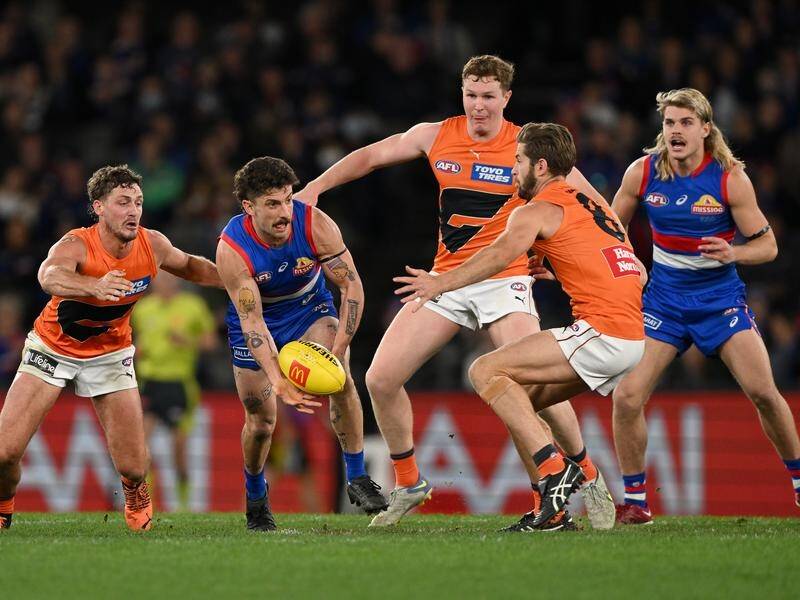 The Western Bulldogs have stayed in the hunt for the AFL top-eight with a five-point win over GWS. (Morgan Hancock/AAP PHOTOS)