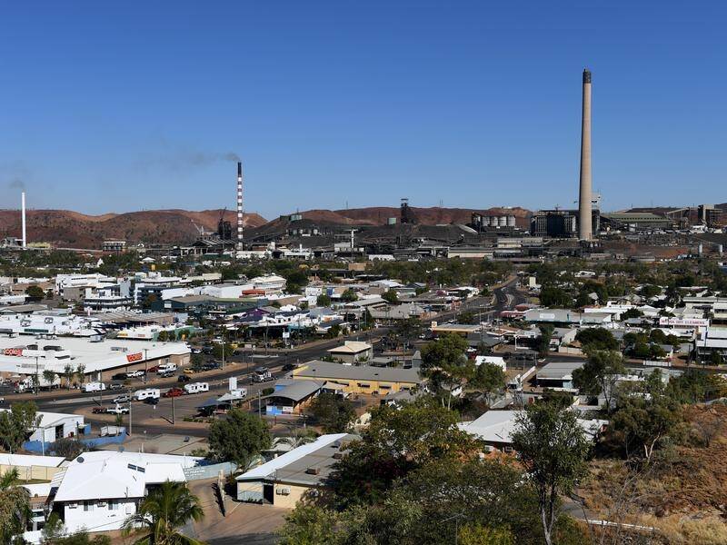 The Queensland government has stepped in prop up Glencore's copper operations in Mount Isa.
