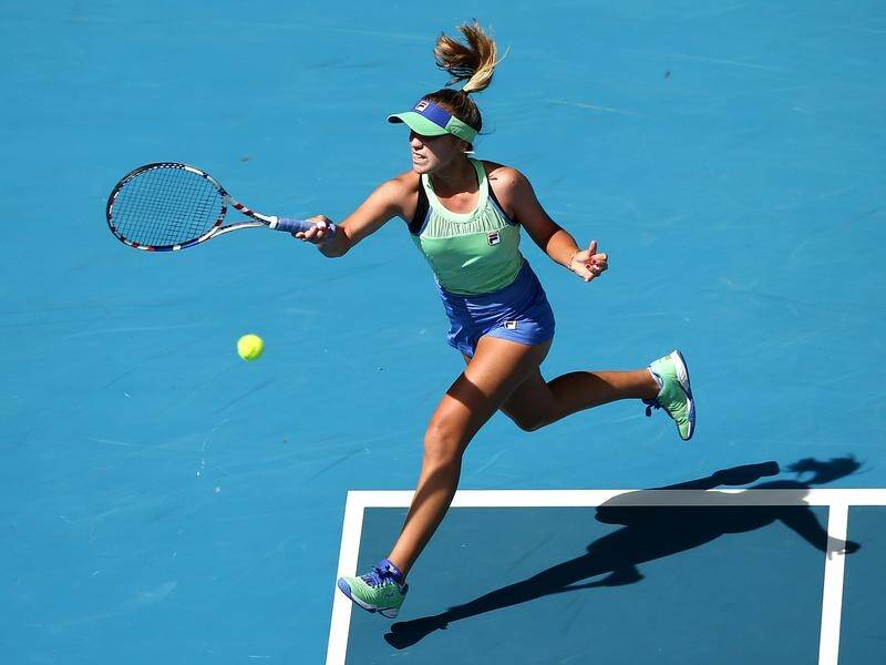 American Sofia Kenin has booked a spot in the Australian Open sem-finals.