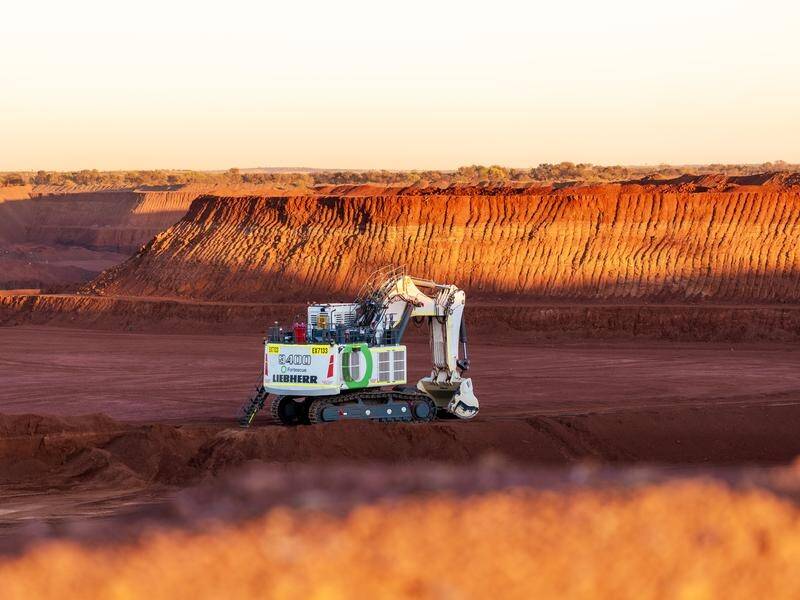 An electric excavator is being used at Fortescue's Cloudbreak mine site in Western Australia. (HANDOUT/FORTESCUE)