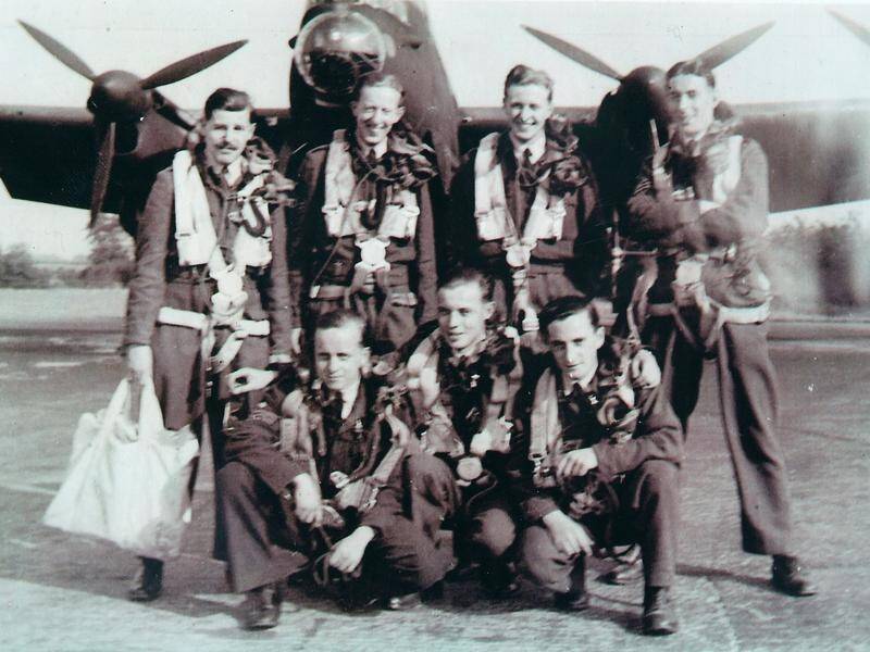 Great Escape veteran, Air Commodore Charles Clarke with his Lancaster bomber crew in 1943.