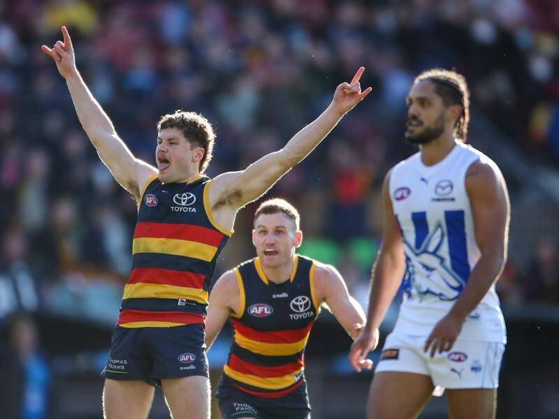 The Crows have finished strongly to defeat the struggling Kangaroos by 29 points in Adelaide. (Matt Turner/AAP PHOTOS)