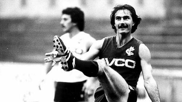 Former Carlton player Ken Hunter was the first person of many to be called by Caroline Wilson in her role as chief football writer.  Photo: File picture
