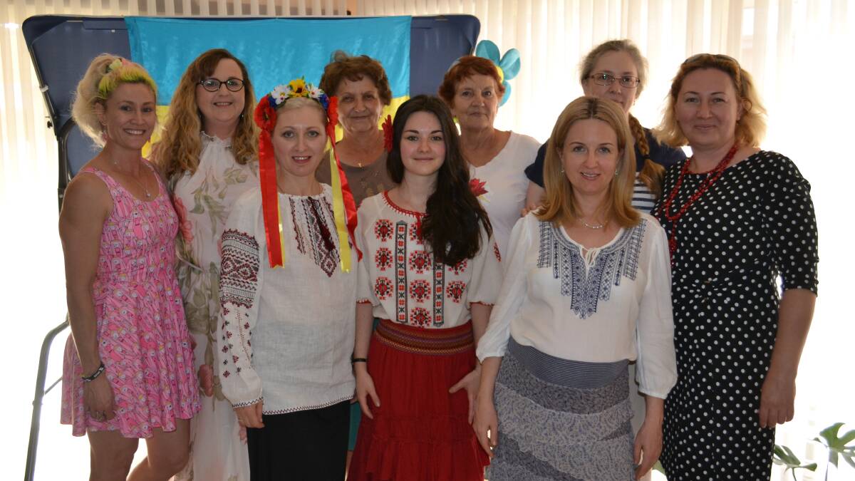 Isa's Ukraine community celebrates: Photos